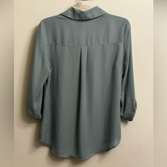 Mint green blouse - Picture 2 of 4